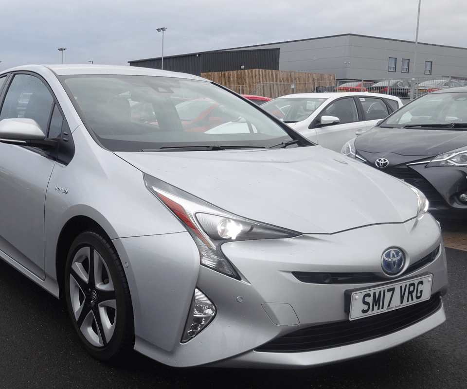 Toyota hire with Edinburgh Car Rental
